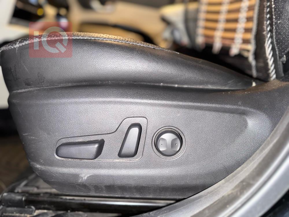 هیوندای کۆنا